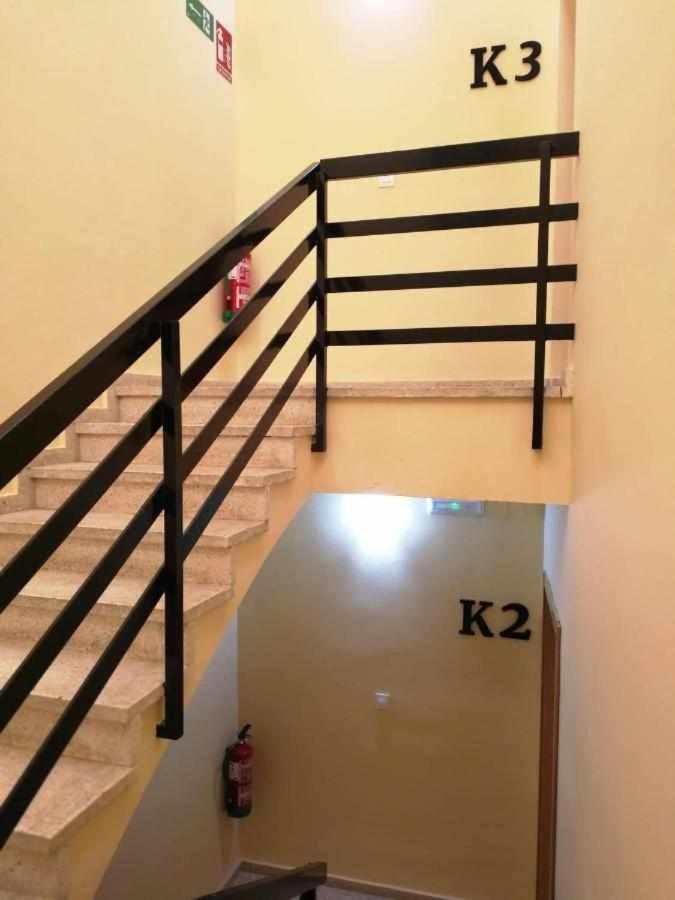 Kubik Apartamentos K1 Caces المظهر الخارجي الصورة